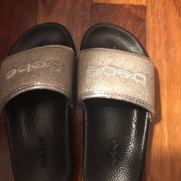Girls Bebe slides - Picture 3 of 3